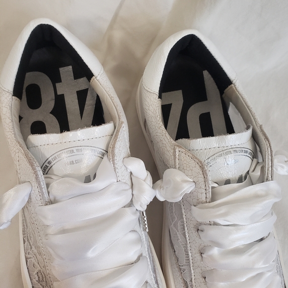 P448 John Fiore anthropology lace sneakers - Picture 8 of 9